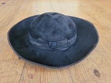 Chapeau de curé ancien fin
