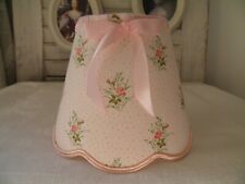 abat-jour ffestonnés  roses petits modèles pour appliques et lustres shabby chic