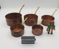 Lot de 5 minis casseroles en cuivre de déco ou de dinette.