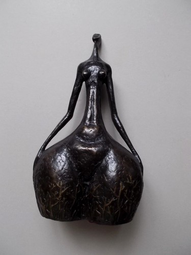 Venus sculpture en bronze - ", "