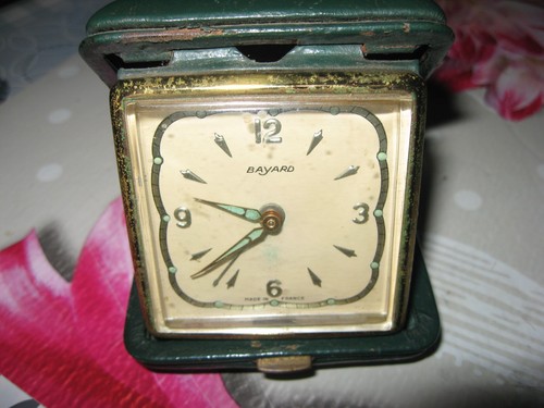 Ancien réveil voyage - de,