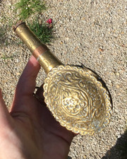 Belle Poire A Poudre laiton bronze orientale