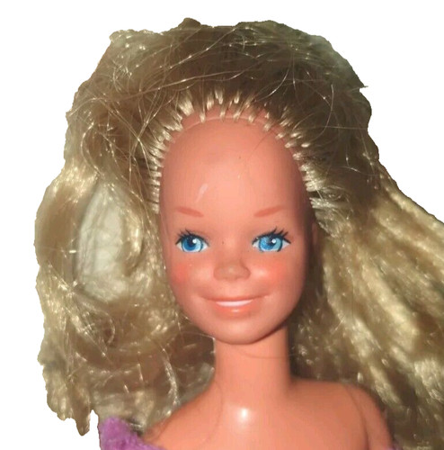 Lot poupées mattel - de,