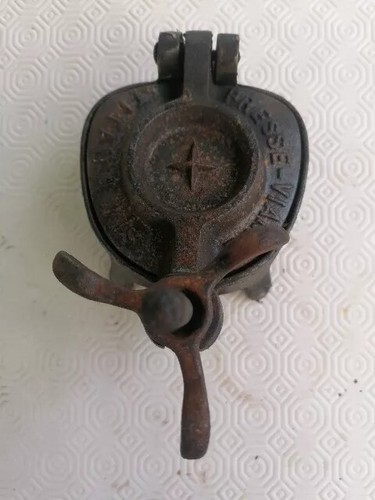Ancien presse viande titan - ancien,
