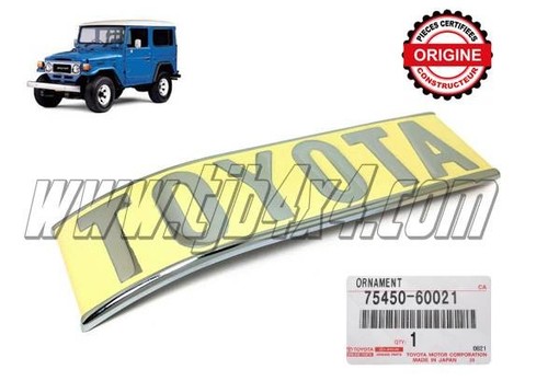 Sigle toyota angle - "toyota", arriere