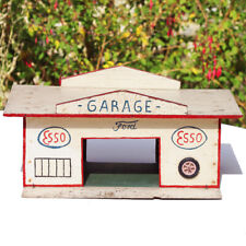 Jouet ancien garage ESSO en bois pour miniatures (no Majolu Babyjou Dinky Toys)