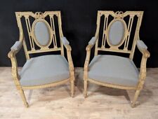 P​aire De Fauteuils Louis XVI En Bois Laqué