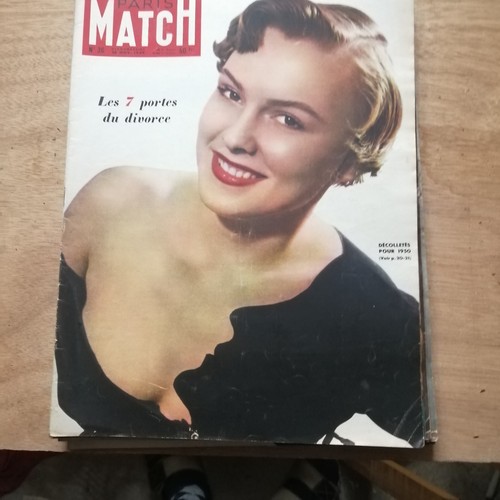 Paris match du 26 - n°,