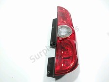 FEU ARRIERE DROIT 51864435