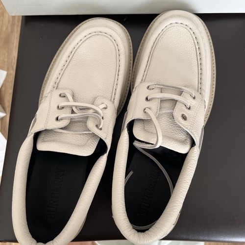 Superbe chaussures burberry - superbe,
