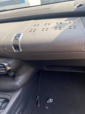 BOITE A GANTS  CITROEN C4