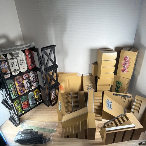 Tech deck fingerboard ramps - deck,