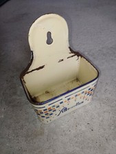 ANCIENNE BOITE ALLUMETTES EN TOLE EMAIL LUSTUCRU BLEU / ORANGE - SANS COUVERCLE