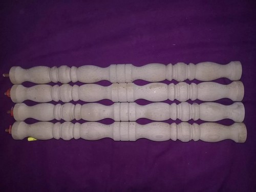 Lot pieds en hêtre - 4,