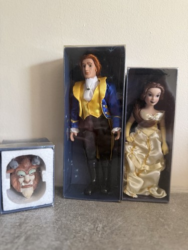 Poupee doll porcelaine - porcelaine, disney