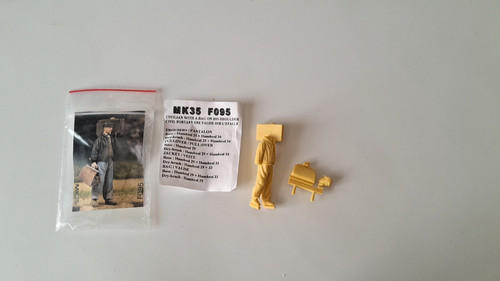 Maquette soldats 1 35 - ,