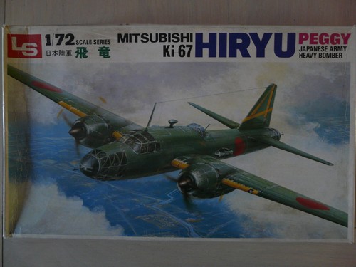 Maquette avion ref f1 - 1/72, ls