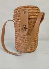 Verre de Vichy curiste gradué avec panier