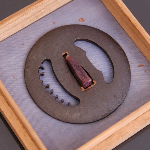 Raccord japonais tsuba ajouré - raccord,