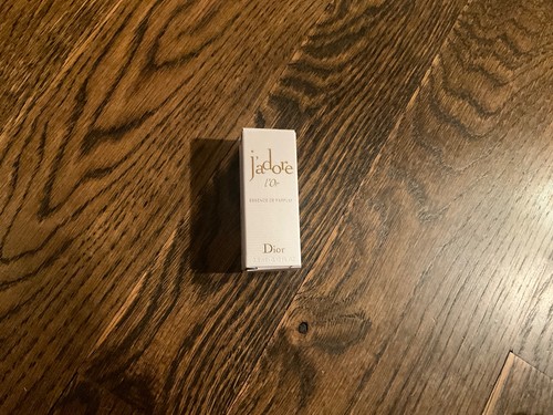 Dior adore or - :, l’