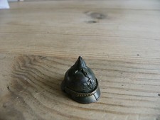 CASQUE A POINTE MINIATURE