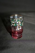 Petit verre gobelet émaillé