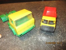 2) Ancien Camion Magirus Deutz Hammer sans ses roues + casse + Hanomag Henkel ?