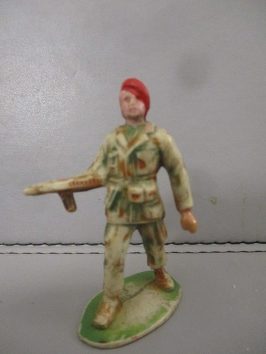 60mm cyrnos parachutiste - 1/32,