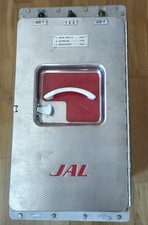 Aviation commerciale - Japan Airlines - Chauffe plat , couverts et maquette.