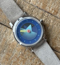 So Labs Layer 1 Cool Watch
