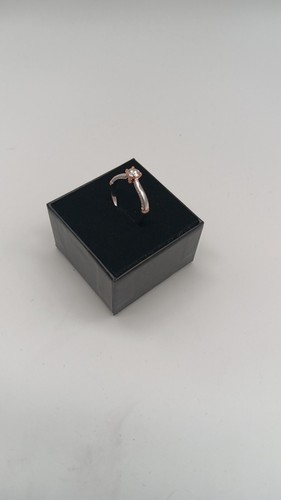 Bague blanc rose - et, et