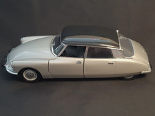 CITROËN DS 19 (1963)  Solido