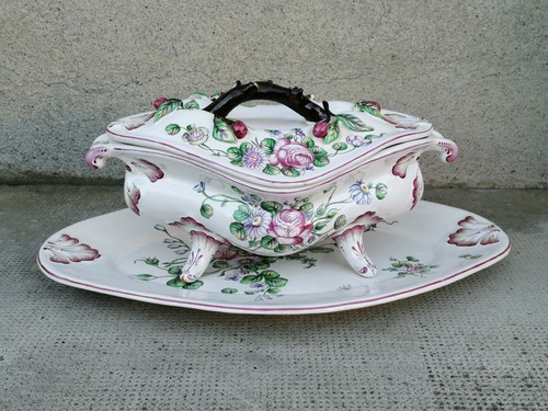Soupière faïence veuve - faïence,