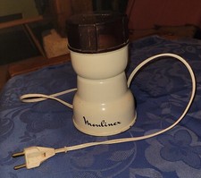 ANCIEN VINTAGE MOULIN A CAFé MOULINEX, FONCTIONNE, ECLATS SUR LA PEINTURE EN BAS