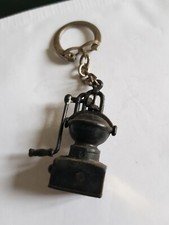 PORTE CLES ANCIEN en forme de Moulin a Café marque CAFE GRAND MERE Année 60