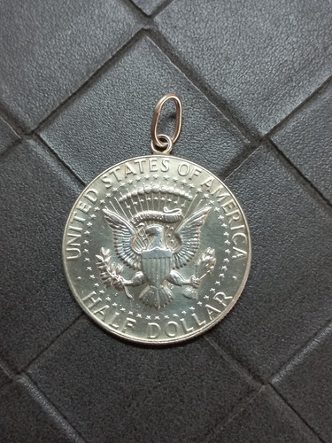 Pendentif half dollar - half, 1969