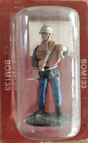 Figurine pompier paris - figurine,