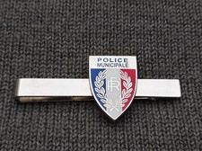PINCE  A  CRAVATE  -  POLICE  MUNICIPALE  -  METAL  ARGENTE