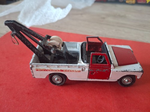 Dinky toys land - land, rover