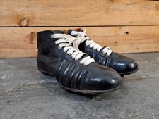Ancienne paire de chaussures de rugby - Sport vintage
