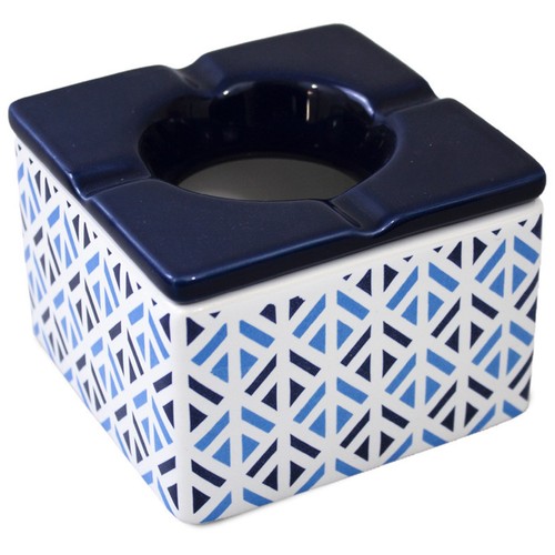 Cendrier marocain - , en