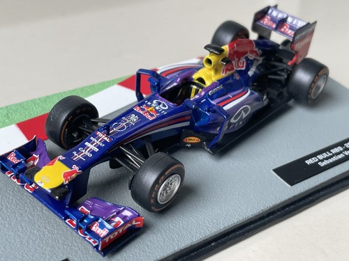 Red bull renault rb9 - renault,