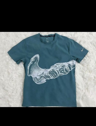 Tee shirt nike running