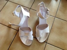 Sandales cuir écru San Marina 39