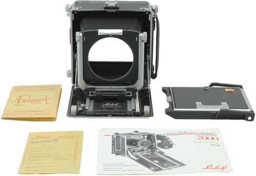 Appareil photo grand - , format