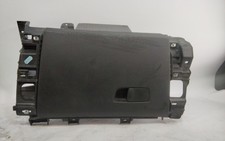 685001668R boîte a gants