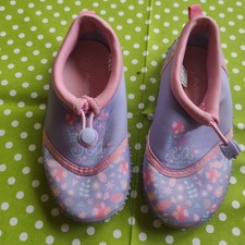 Chaussures aquatiques T28