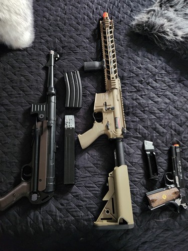 Airsoft guns - airsoft, bb
