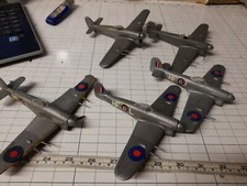 LOT MAQUETTE TYPHON FAUCON x 5 PIÈCES DÉTACHÉES OU RÉPARATION ECHELLE 1/72 C