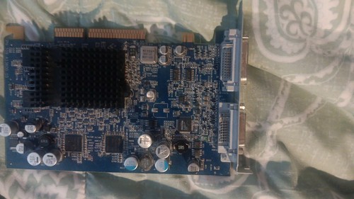 Ati radeon 9600 128mb agp - 128mb,